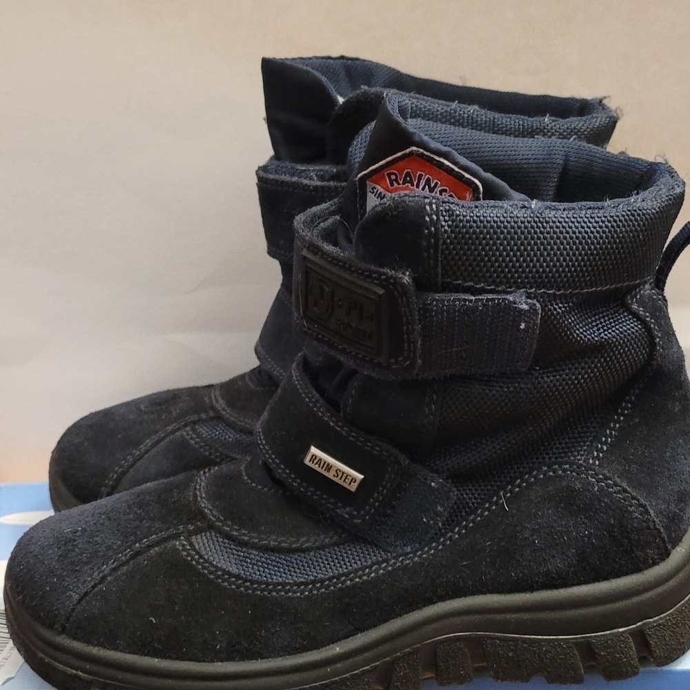 Kids boots - Picture 2 of 3